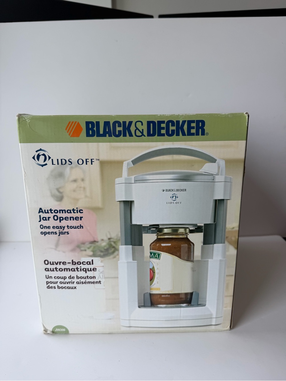 Black & Decker Lids Off Automatic Electric Jar Opener Model JW200 New In Box